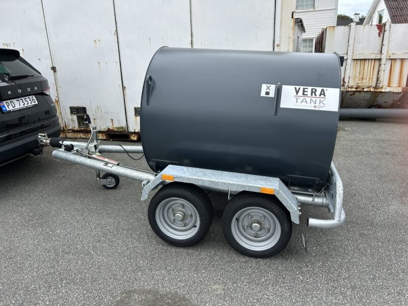1000 Liter Diesel tank på tilhenger