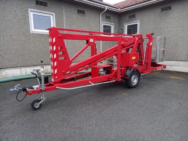Utleie 13 meter tilhengerlift